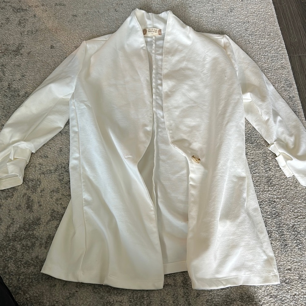 Altar’d State White Blazer Size XS New without tags never worn